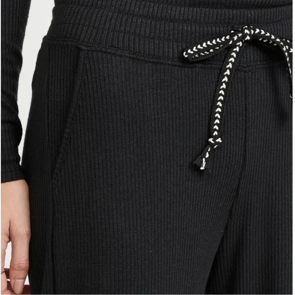 Faherty Black Legend Ribbed Roscoe Wide Leg Pants XXL - Picture 5 of 12